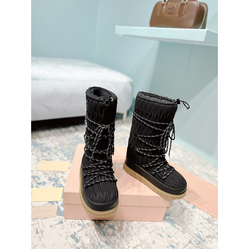 Miu Miu Snow Boots Black