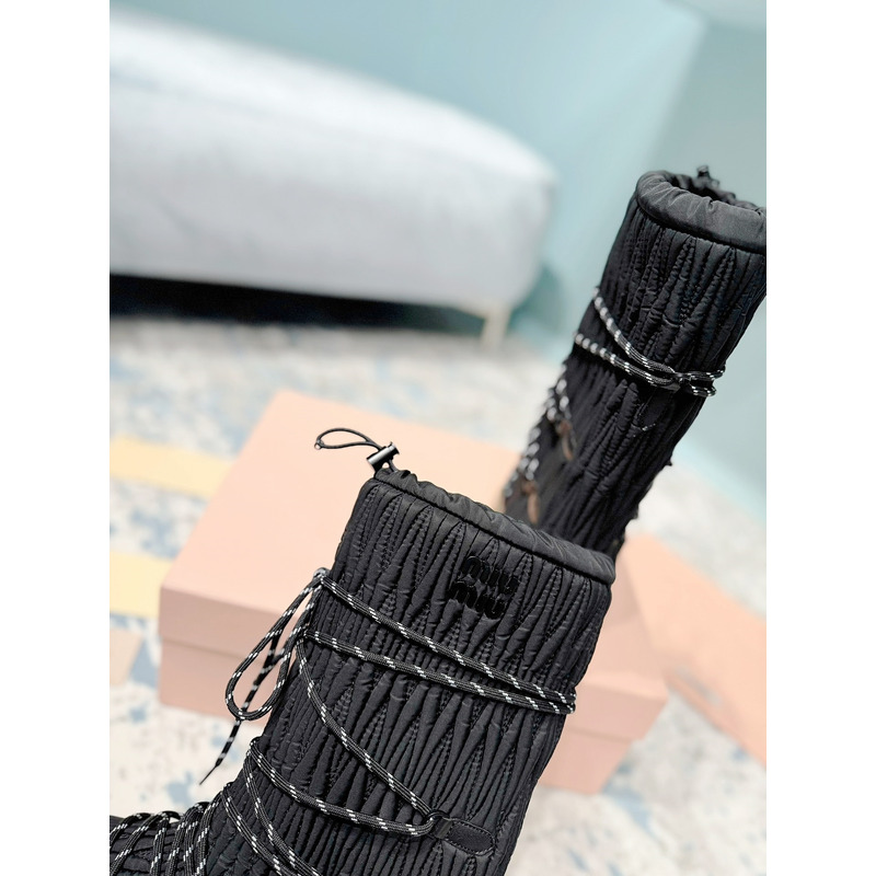 Miu Miu Snow Boots Black