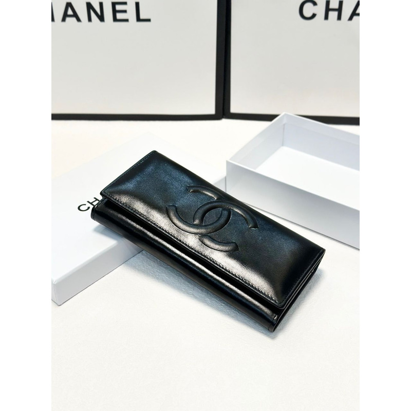 Ch*el cc long bifold wallet black