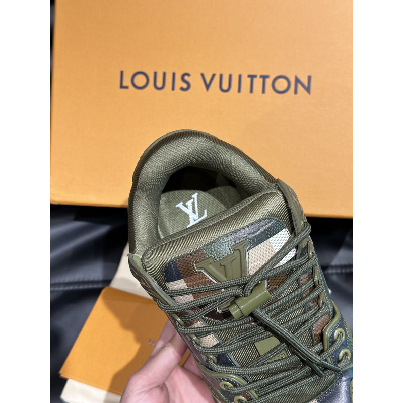 l**is V*t*n lv trainer maxi green