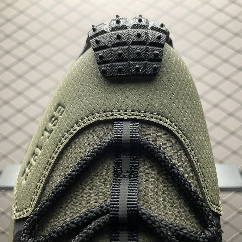 Moncler Trailgrip Lite2 Logo Print Ripstop And Rubber Sneakers Light Green