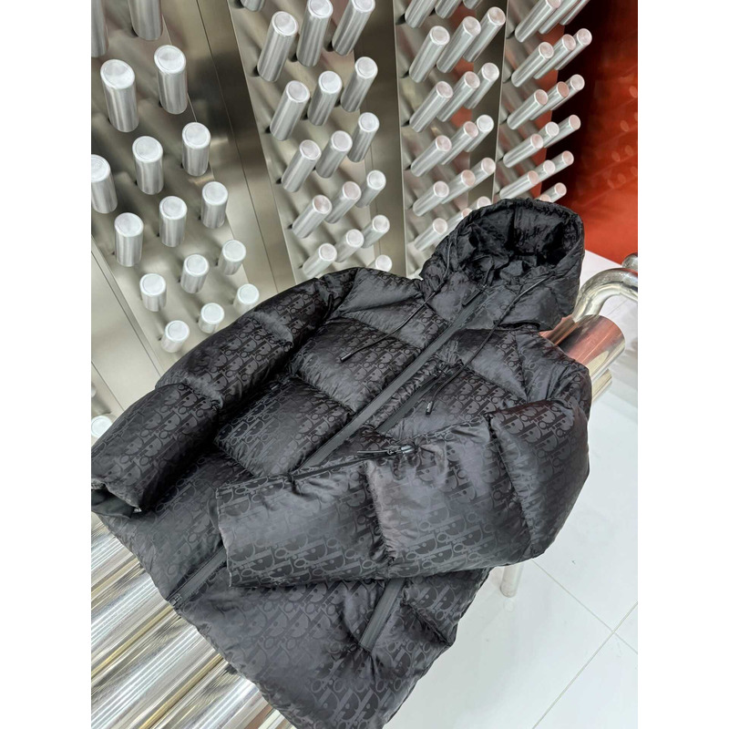 D*or oblique puffer jacket in black