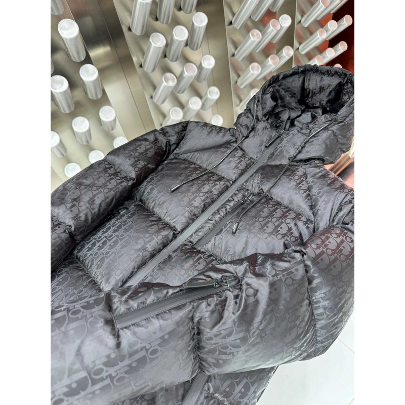 D*or oblique puffer jacket in black