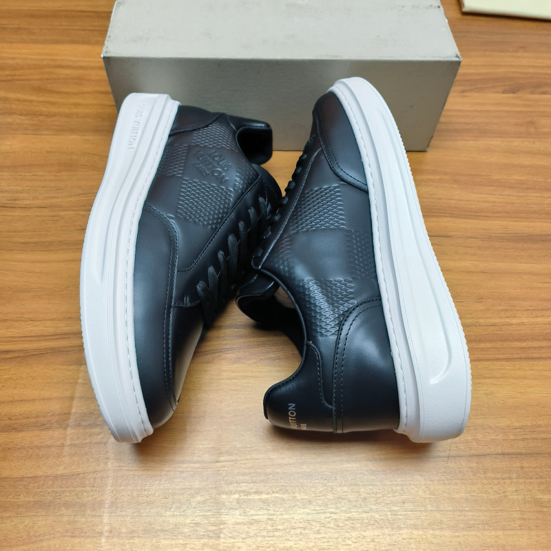 l**is V*t*n beverly hills sneaker black
