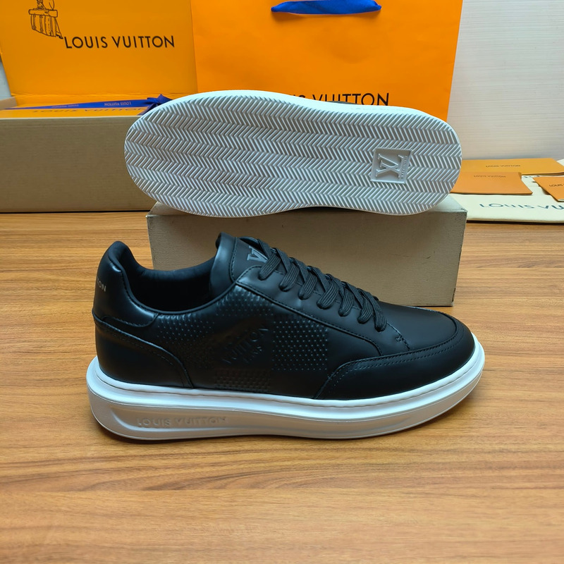 l**is V*t*n beverly hills sneaker black