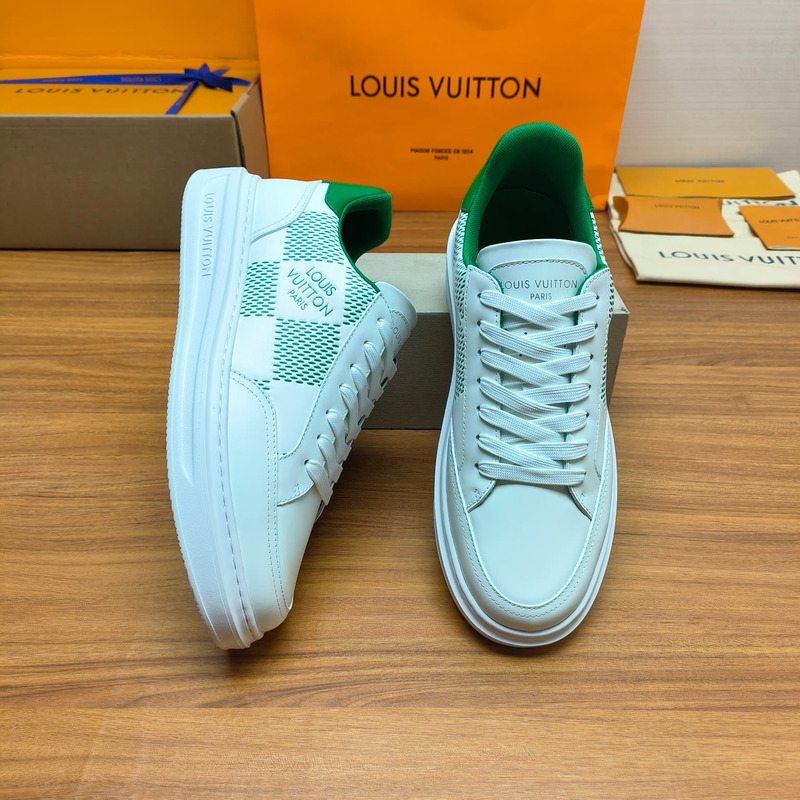 l**is V*t*n beverly hills sneaker white&green