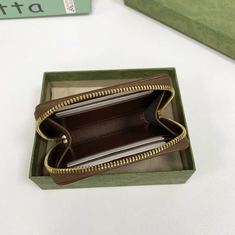 G*u*i horsebit 1955 collection card case