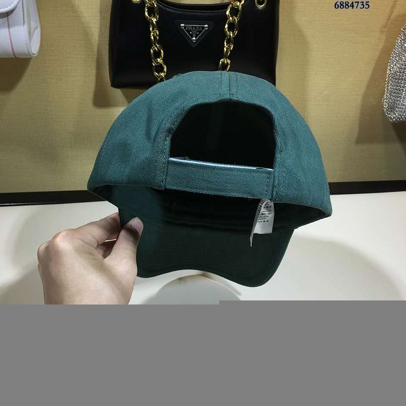 Ba*len*cia*ga baseball cap with embroidered logo