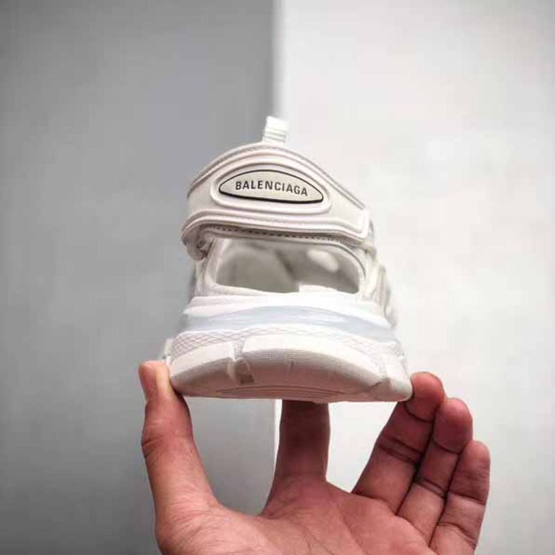 Ba*len*cia*ga chunky track sandals