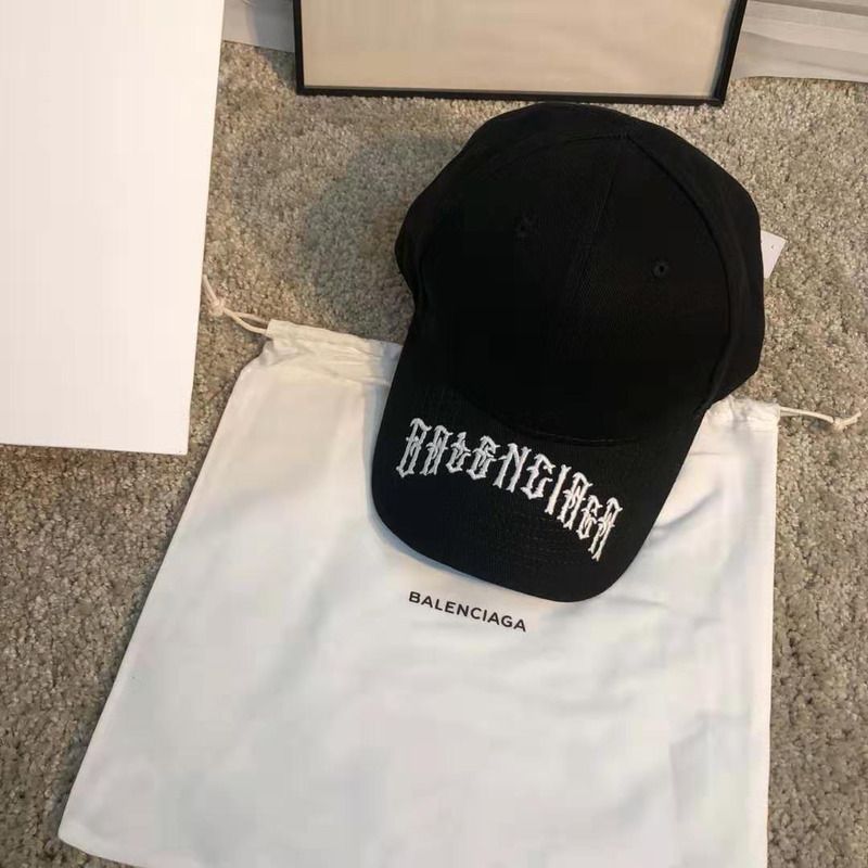 Ba*len*cia*ga black tattoo cap