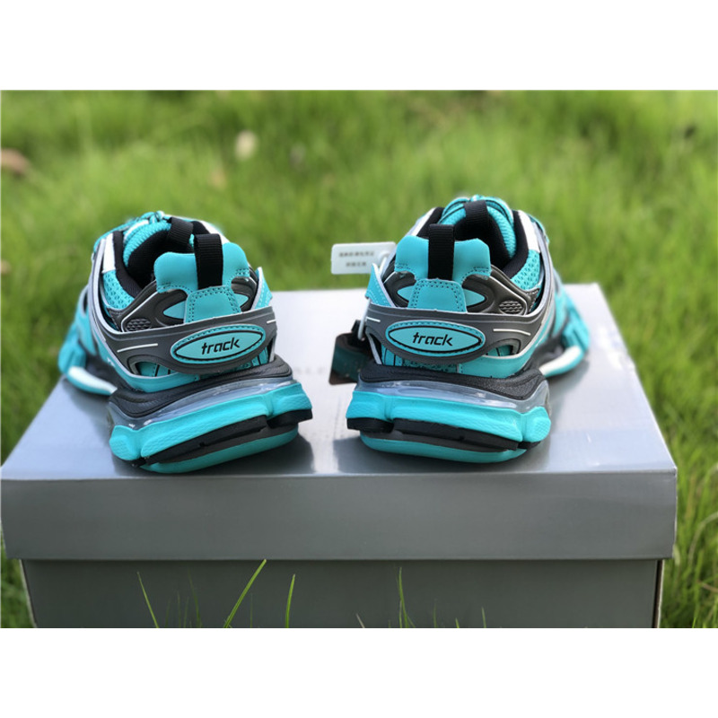 Ba*len*cia*ga 3.0 lake blue sneakers men women