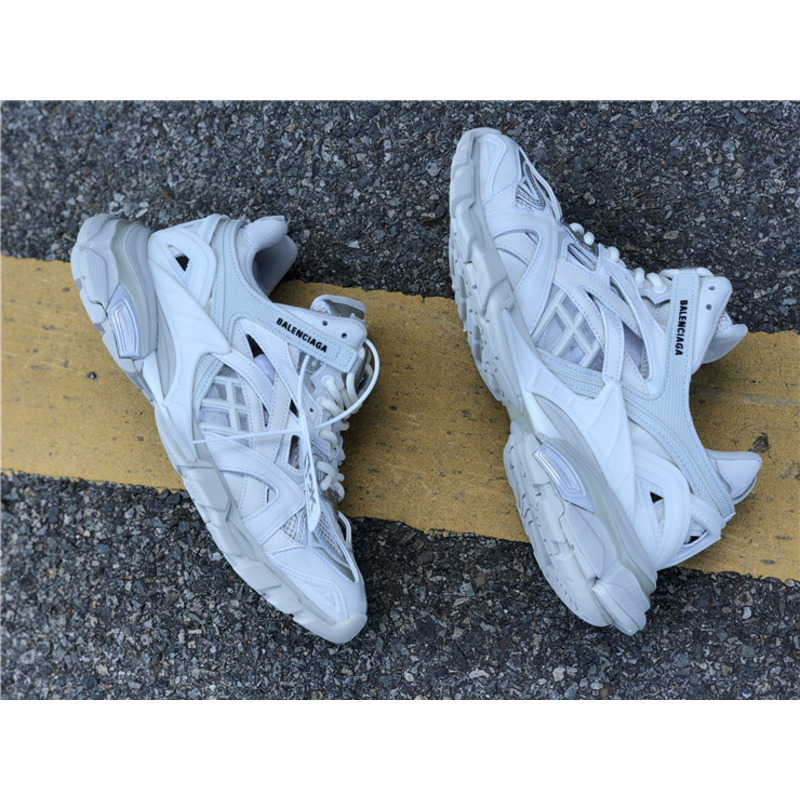 Ba*len*cia*ga 4.0 white gray sneakers men women