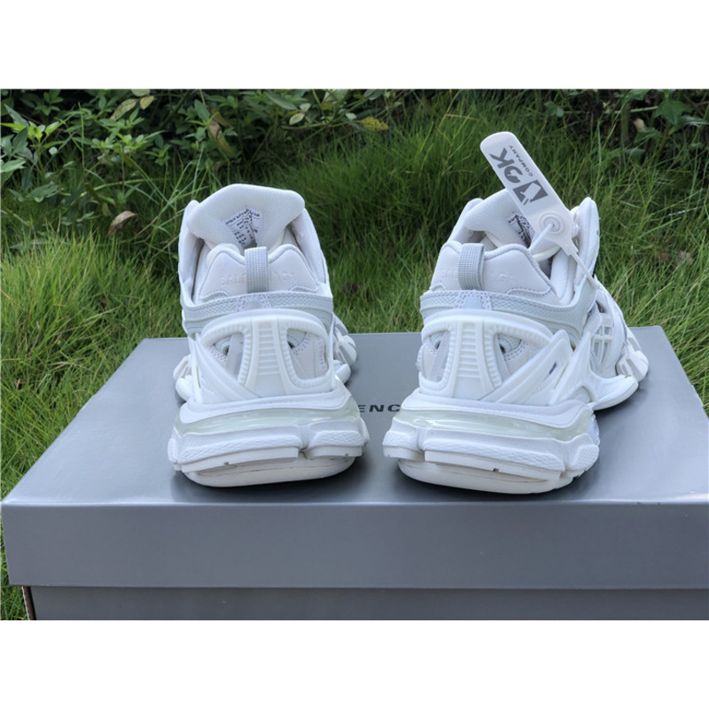Ba*len*cia*ga 4.0 white gray sneakers men women