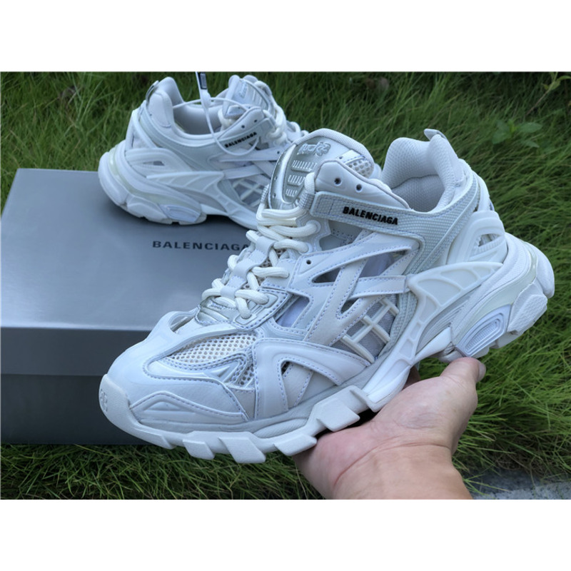 Ba*len*cia*ga 4.0 white gray sneakers men women