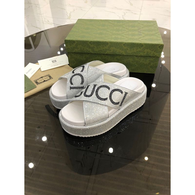 g*u*i Di*m*nd shinny platform white