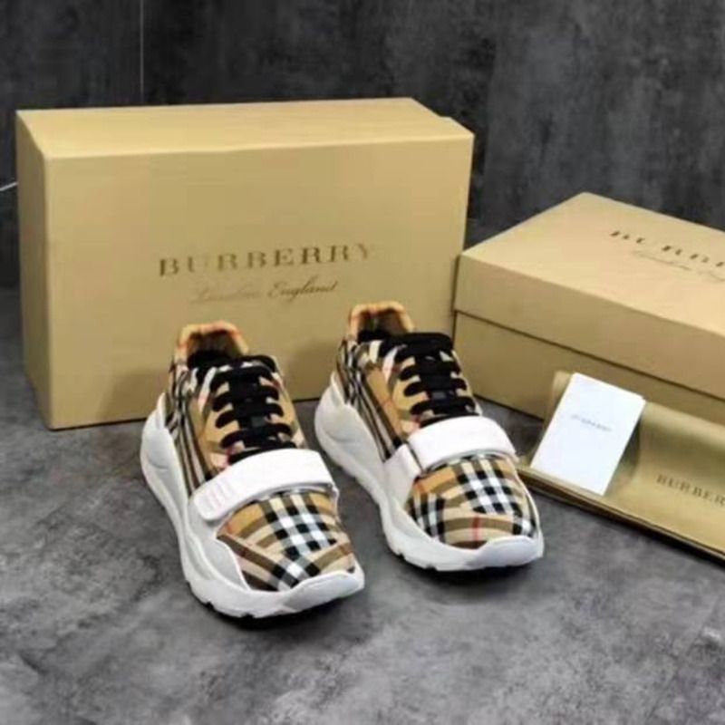 B**rry check sneakers