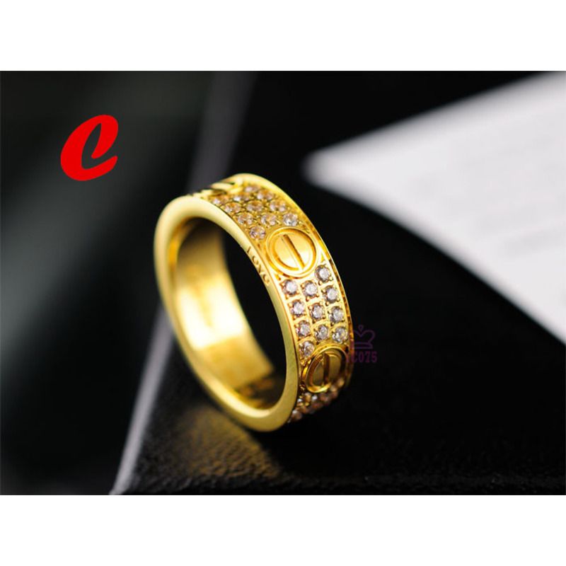cartier love ring with Di*m*nds