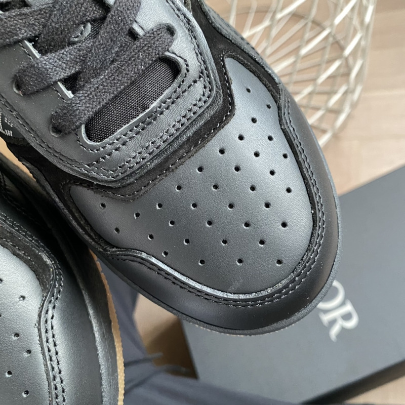 D*or world tour b27 low-top sneaker