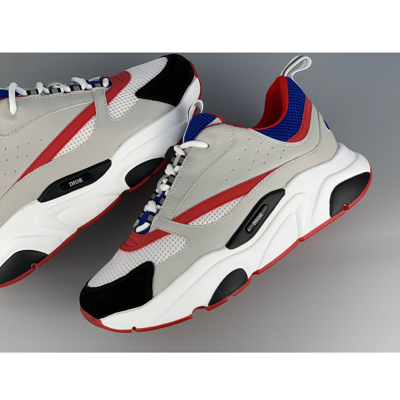 D*or "b22" sneaker