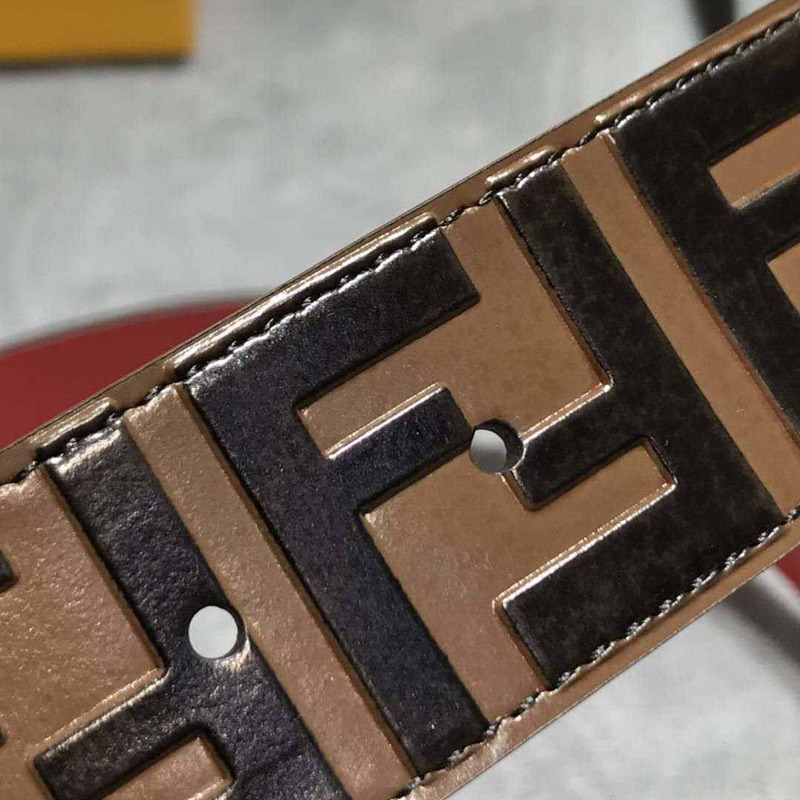F**di motif leather belt