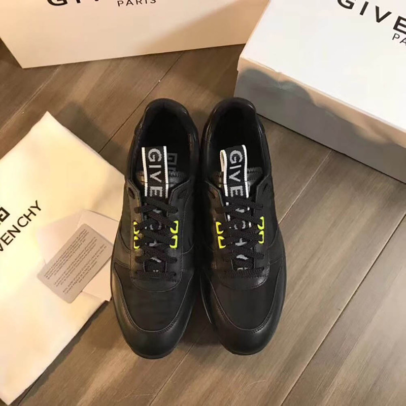 Givenchy New Runner Sneakers in Black Leather and Nylon