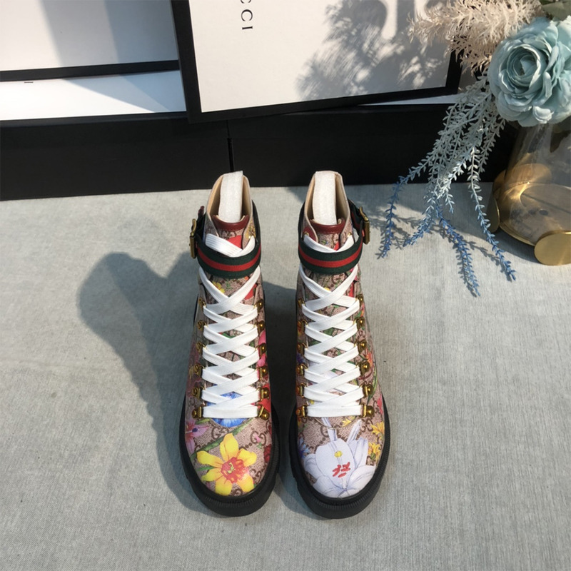 G*u*i flora ankle boot with sylvie web