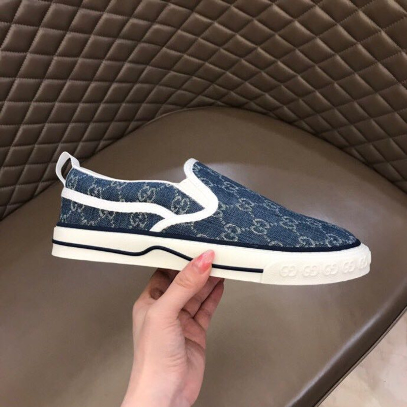 G*u*i slip-on sneaker