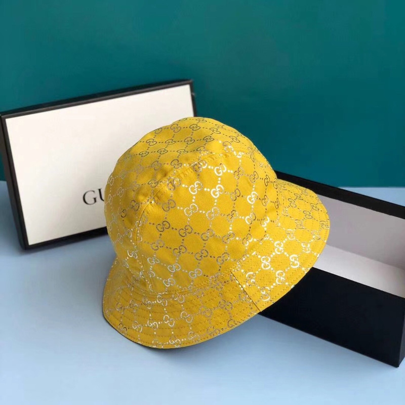 G*u*i lame bucket hat