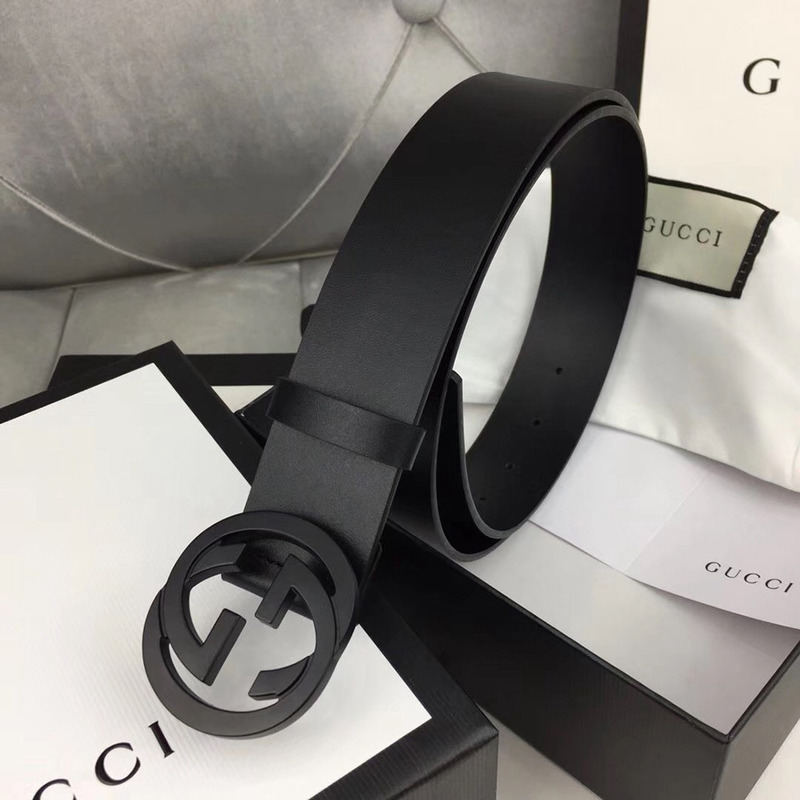 G*u*i leather belt with black interlocking