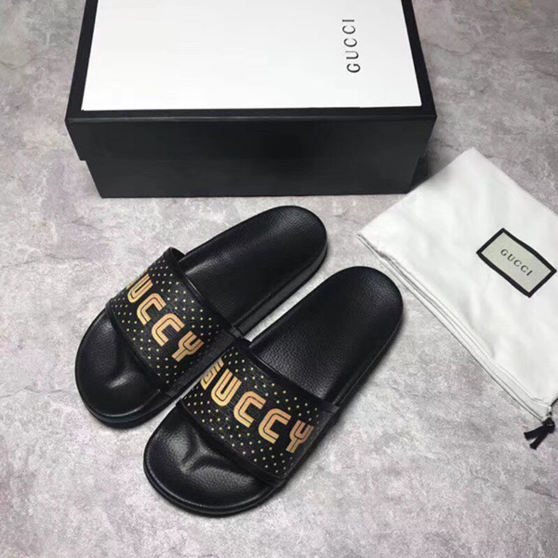 g*u*i pursuit G*u*iy star print slides