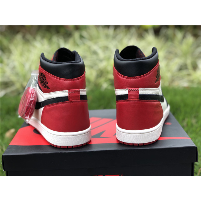Air Jordan 1"Bred Toe"2018 Sneakers Men Women