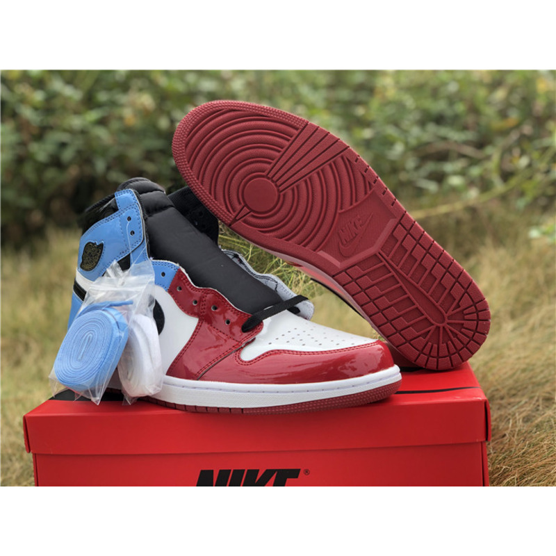 Air Jordan 1 High OG"Fearless"CK5666 100 Sneakers Men Women