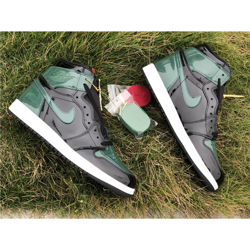 Air Jordan 1 Retro HI NRG UN AV3905 038 Sneakers Men