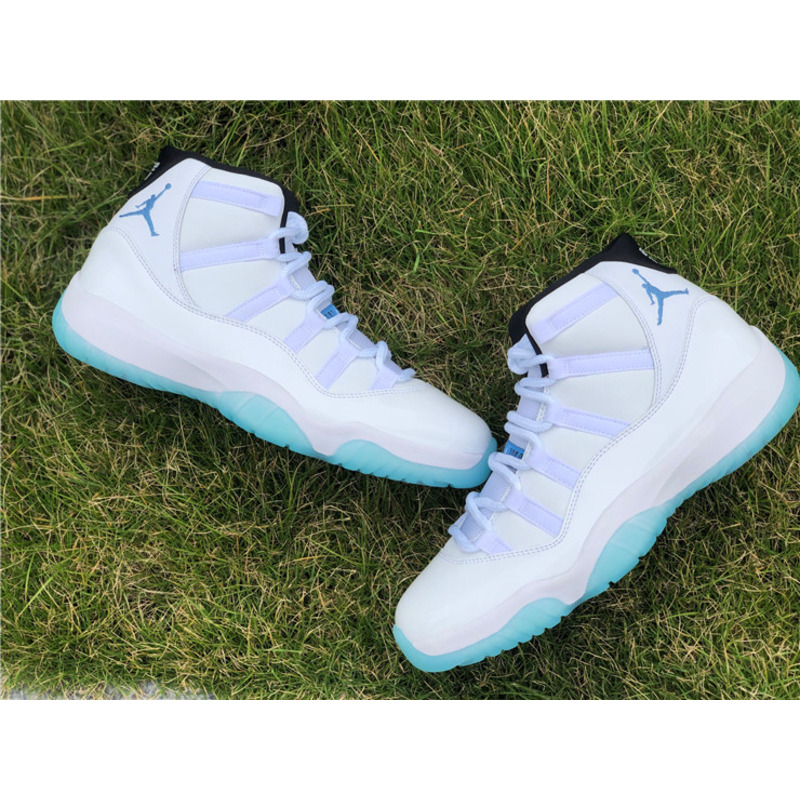 Air Jordan 11 RETRO 378037 117 Sneakers Men