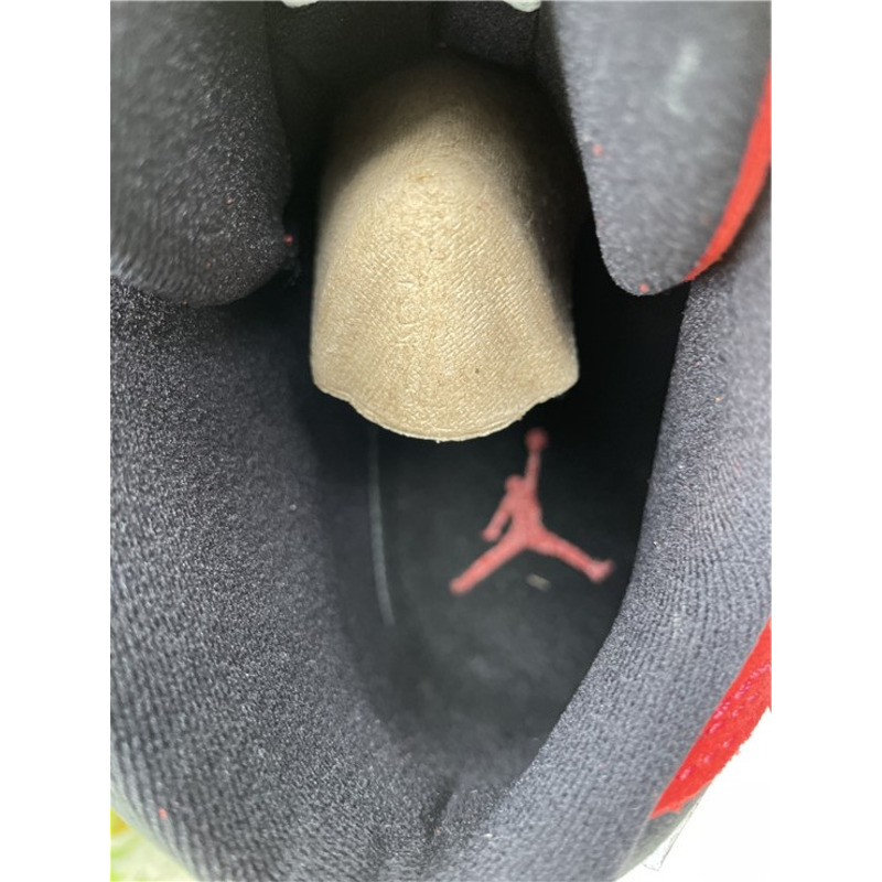 Air Jordan 13 Retro BULL DJ5982 602 Sneakers Men