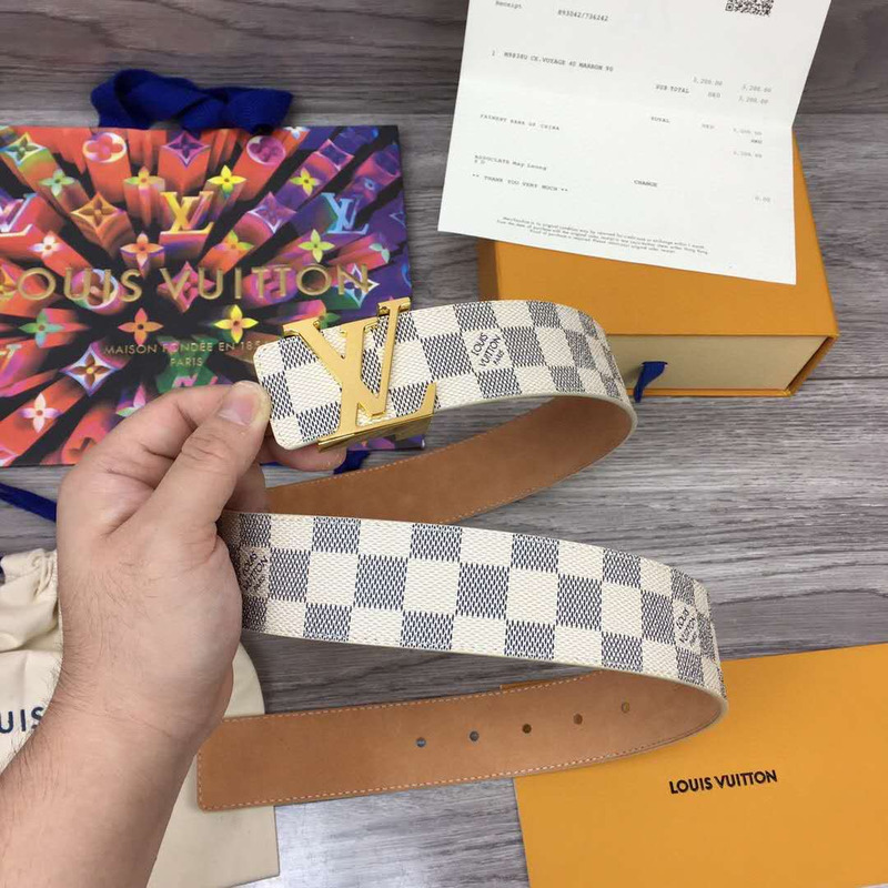 l**is V*t*n initiales damier belt