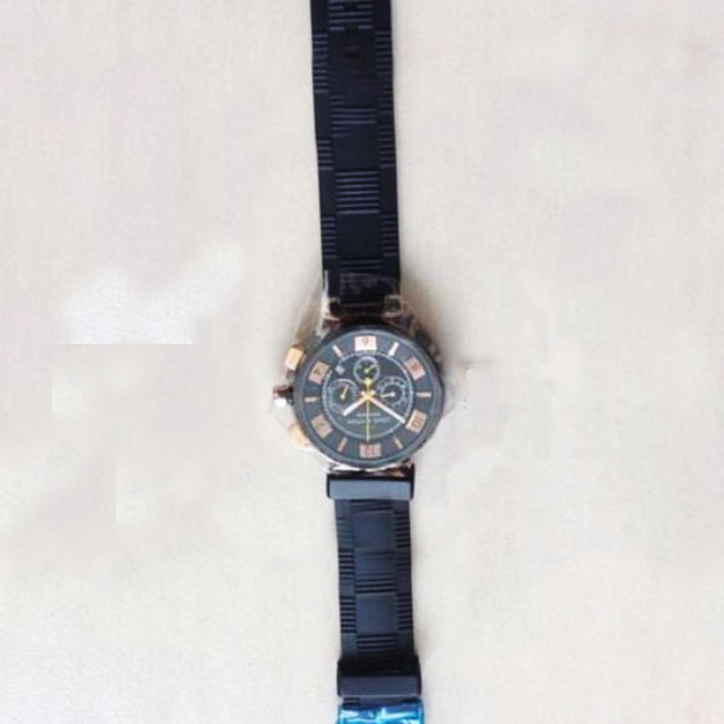l**is V*t*n watch
