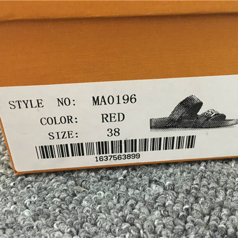 l**is V*t*n sandals red sole