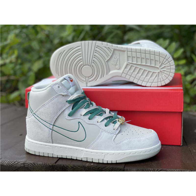 Nike Dunk HI SE DH0960 001 Sneakers Men Women