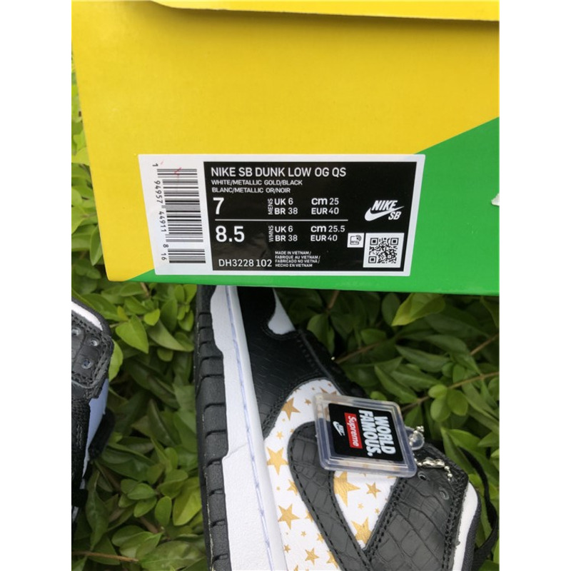 S*p*e x nike sb dunk low "black stars" dh3228 102 sneakers men women