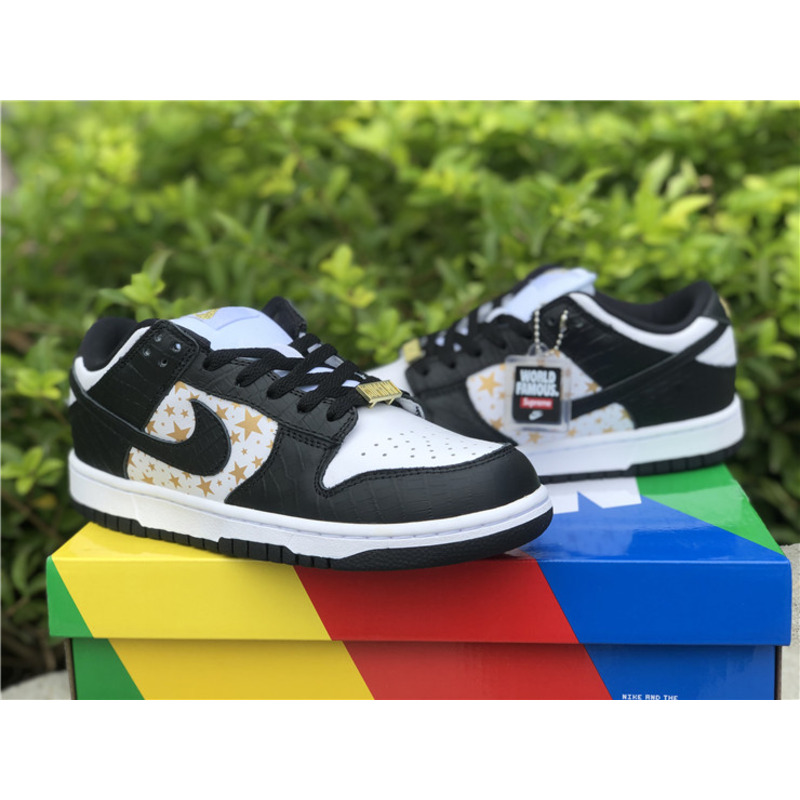 S*p*e x nike sb dunk low "black stars" dh3228 102 sneakers men women