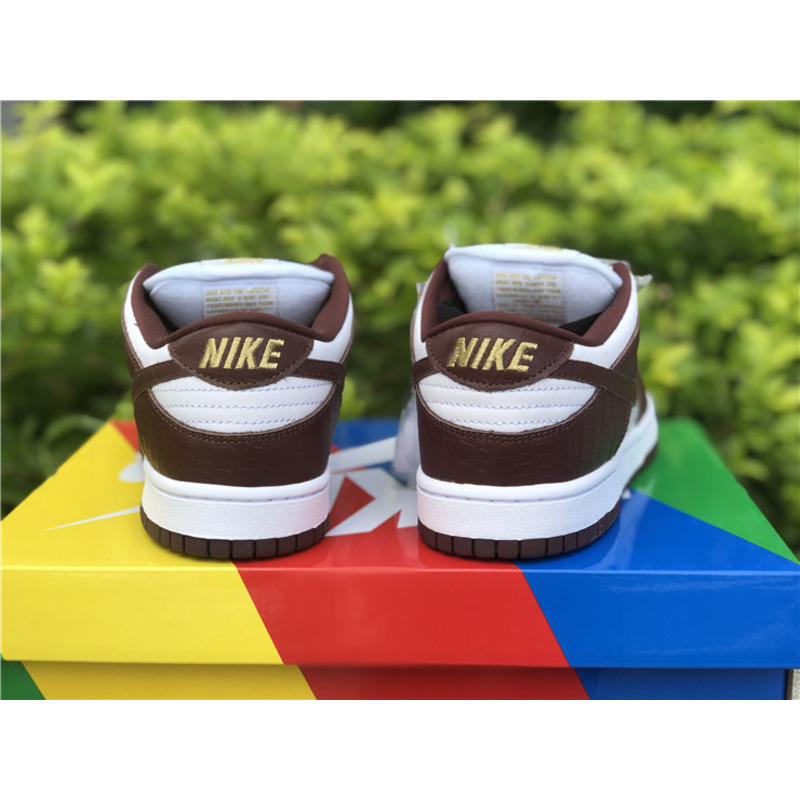 S*p*e x nike sb dunk low dh3228 103 sneakers men women
