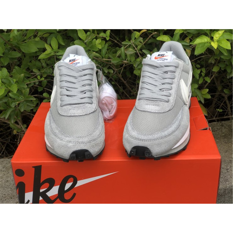 Fragment x Sacai x Nike LD Waffle DH2684 001 Sneakers Men Women