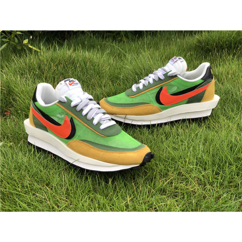 Sacai x Nike LDV Waffle BV0073 300 Sneakers Men Women