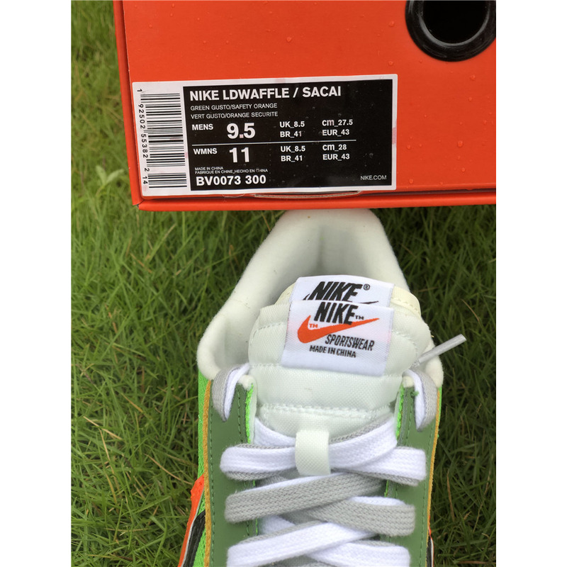 Sacai x Nike LDV Waffle BV0073 300 Sneakers Men Women