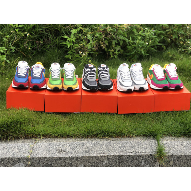 Sacai x Nike LDV Waffle BV0073 300 Sneakers Men Women