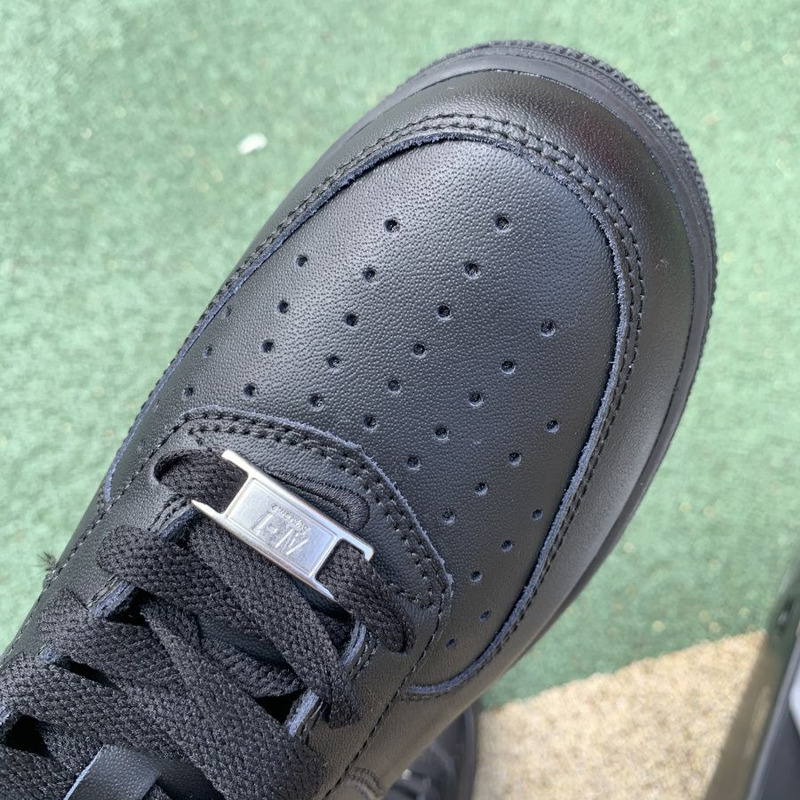 S*p*e x nike air force 1 black cu9225 001 sneakers men women